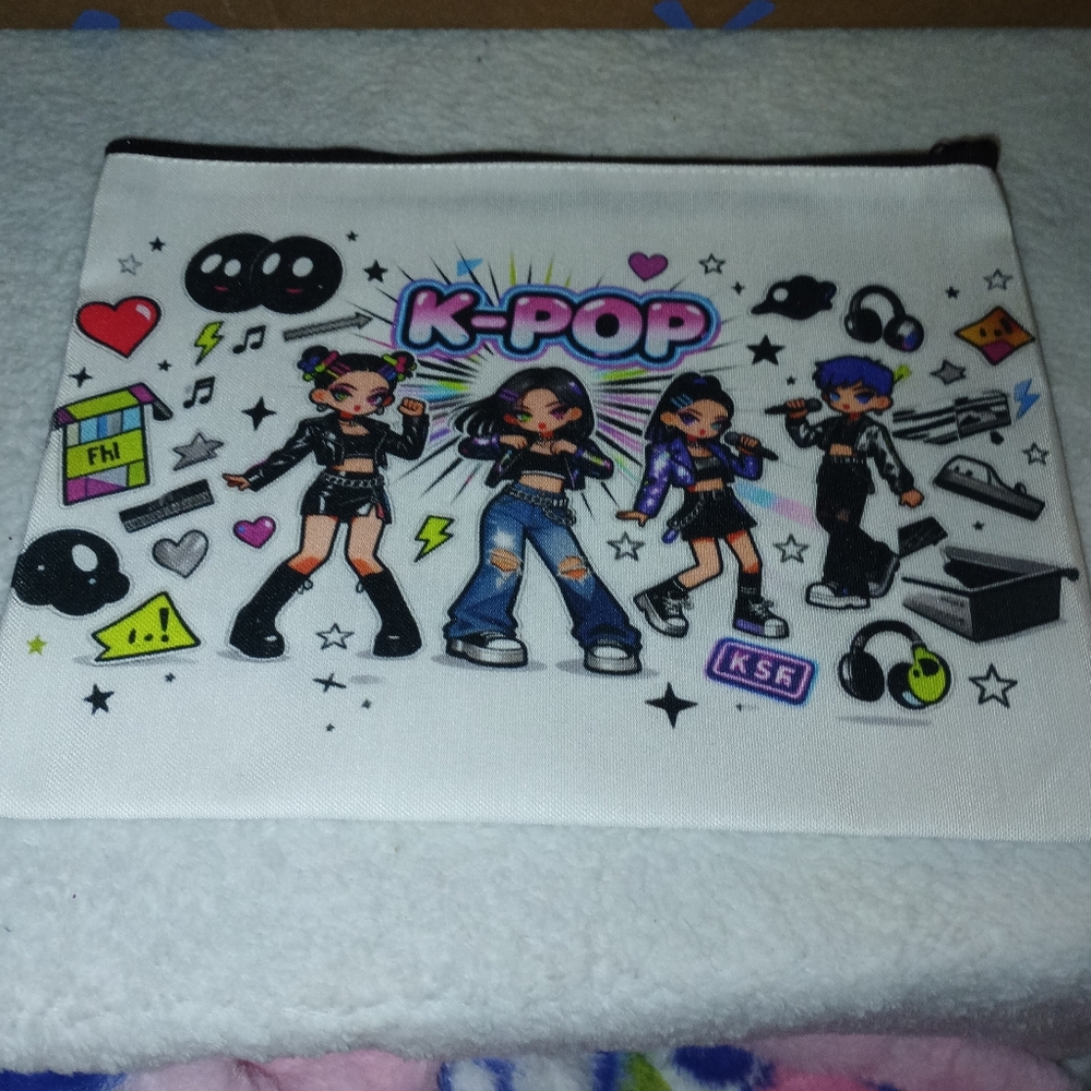 K-Pop Themed Pouch Nwot - Picture 2 of 2